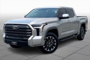 Véhicules d'occasion 2024 TUNDRA 4X4 LIMITED CREWMAX Prêts pour une livraison rapide - Product Image 5