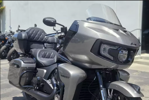 Motocicleta Indian Touring Pursuit Dark Horse 2025 LISTA PARA CONDUCIR con paquete de audio 112 y PowerBand en venta - Product Image 5