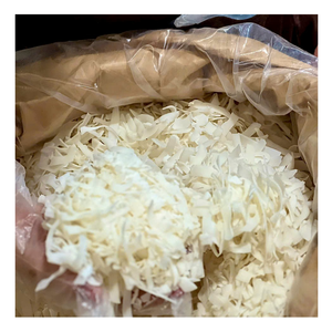 เกล็ดมะพร้าวจากเวียดนามที่ผ่านการบดละเอียดมีไขมันสูงชิปมะพร้าวอบแห้งตามธรรมชาติช่วยให้งานอบทำอาหารและสกัดน้ำมันได้อย่างง่ายดาย - Product Image 2