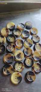 Luxury Handmade Buffalo Horn Buttons Eco-Friendly & Long-Lasting Natural Crafts <b>Polished</b> Finish Vintage Design Uttar Pradesh - Product Image 3