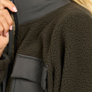 Veste polaire Sherpa pour femmes Outwear Fabricant OEM Veste Sherpa légère pour femmes - Product Image 4