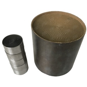 <span class=keywords><strong>Catalyseur</strong></span> d'échappement pour voiture à essence avec substrat métallique/support universel - Product Image 1