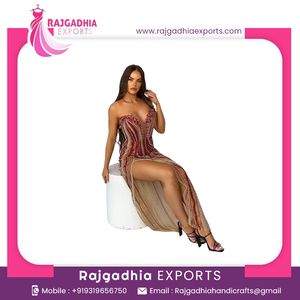 Vestido de Noche Largo y Sexy con Cuentas de Alta Calidad para Damas, Perfecto para Eventos Nocturnos - Product Image 2