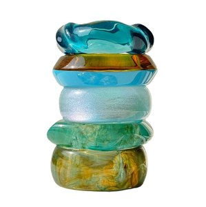 Brazaletes de Resina Epoxi Modernos con Patrones de Mármol en Espiral, Diseño Incrustado, Brillan en la Oscuridad, para Accesorios de Moda - Product Image 6