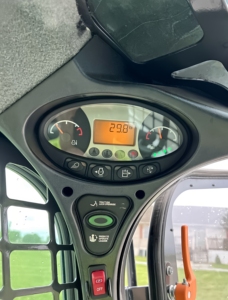 Nuevo cargador de orugas compacto Bobcat completamente inspeccionado con cabina cerrada y aire acondicionado con calentador de cubo a la venta - Product Image 6