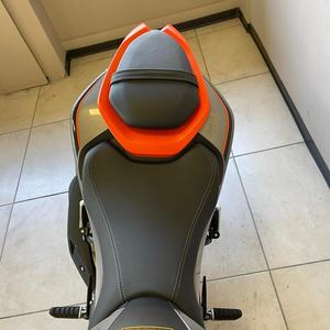 Motocicleta de Calle QJ MOTOR SRK 125 S de Alto Rendimiento - Product Image 3