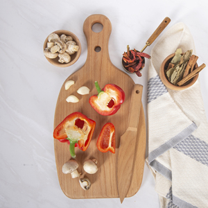 เขียงไม้บีชรูปวงรีขนาดใหญ่ 50 ซม. - เขียงเนื้อและชาร์กูเตอรีงานฝีมือระดับพรีเมียม - เครื่องครัวหรูหราเป็นมิตรกับสิ่งแวดล้อม - Product Image 4