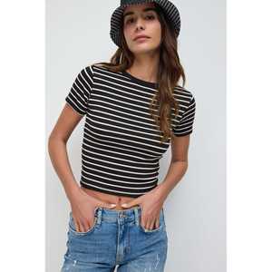 เสื้อยืดลายทาง - Product Image 1