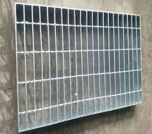 Rejilla <span class=keywords><strong>de</strong></span> Acero Galvanizado en Caliente, Solución <span class=keywords><strong>de</strong></span> Plataforma <span class=keywords><strong>de</strong></span> Alta Resistencia, Pisos Industriales, Pasarelas, Cubiertas para Zanjas, Sistemas <span class=keywords><strong>de</strong></span> Drenaje - Product Image 4