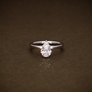 Bague de fiançailles en diamant de laboratoire taille poire 1,11 ct, certifiée IGI, bague en diamant taille poire, bague solitaire, F VVS1 VVS2, bague tendance - Product Image 1