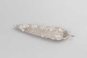 Ensemble de plateau en nickel design feuille Plateau de mariage galvanisé avec bol de service en métal argenté Outils à salade Plateau décoratif - Product Image 5