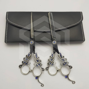 Tijeras de Peluquería Ligeras con Mango de Dragón, Hoja Afilada de Acero Inoxidable, Mango Mediano con Apoyo Fijo para el Dedo - Product Image 3