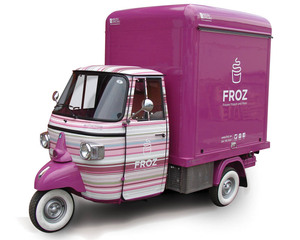 Tricycle Électrique Food Truck Chariot de Restauration Mobile à Trois Roues Résistant à la Rouille Longueur 3m Garantie 5 Ans Café Pizza Taco Glace - Product Image 1