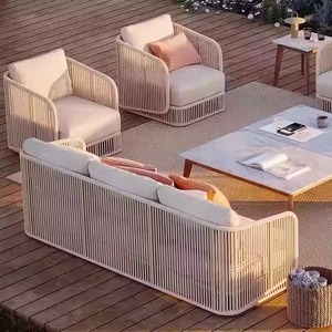 Conjunto de Sillones de Exterior de Madera Maciza de Lujo, Muebles Modernos para Patio de Villa, Resistentes a la Intemperie, para Conversación en el Patio - Product Image 1