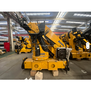 Grúa hidráulica articulada telescópica GSQZ330 montada en camión - Product Image 3