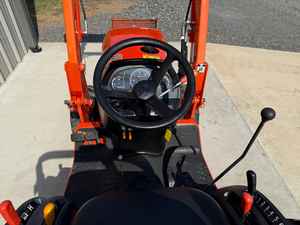 TRACTOR UTILITARIO COMPACTO KUBOTA B2301 DE 23 HP, 4 RUEDAS MOTRICES, DIÉSEL, CON COMPATIBILIDAD CON CARGADOR, MÁS VENDIDO - Product Image 4