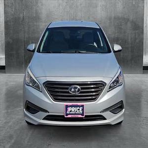 Hyundai Sonata FWD 2016 Usado en Buen Estado - Product Image 1
