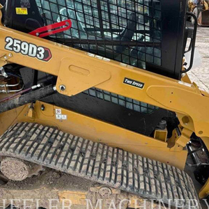 Couple élevé pour chargeuse compacte à dérapage Caterpillar Stabilité de traction supérieure avec composants essentiels Pompe à roulement - Product Image 4