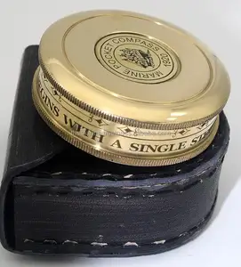 Морской латунь Роберт Фрост, гравированный компас с кожаным чехлом, уникальный винтажный подарок для всех случаев.