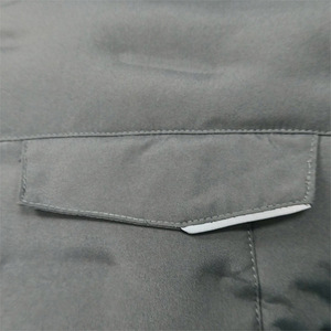 Veste de sport d'hiver matelassée en nylon à la mode rembourré à bulles enduit OEM traitement - Product Image 4