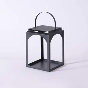 Lanternes carrées de bougie de corps en métal de forme large avec personnaliser la couleur pour Noël avec les tailles de 8x12 po - Product Image 1