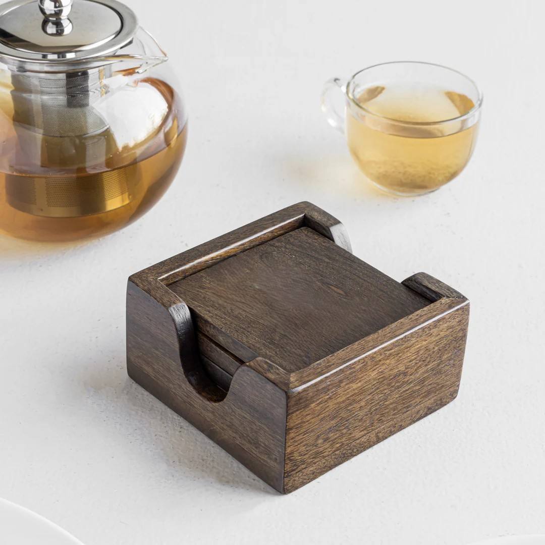 สีน้ำตาล