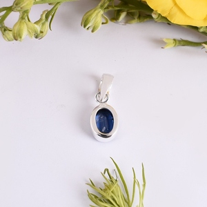 Colgante de piedra de cianita de Gema Natural, colgante de plata de ley 925 de oro amarillo, joyería hecha a mano, regalo para ella, joyería al por mayor - Product Image 2