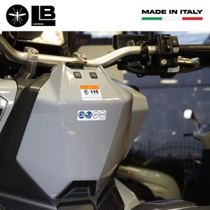 Adesivo Protettivo 3D per Zona Bassa di Accensione Moto Compatibile con Honda X-Adv 2021-2025 - Product Image 3
