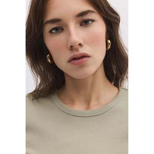 Camiseta de Manga Corta Hecha de Tela de Pana - Product Image 3