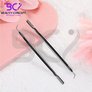 Outil de rehaussement de cils noir 2 pièces en acier inoxydable avec peigne de séparation pour extensions de cils - Product Image 6