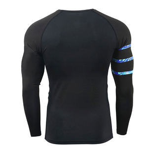 Meilleure qualité pour hommes O-Neck Rash Guard manches longues Fitness Workout Wear Dernier design Respirant Fitness Workout Rash Guard - Product Image 4