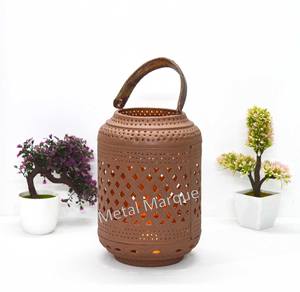 Caliente nueva llegada patrón de flores en relieve linterna colgante marroquí T-Light terrario votivo lujo hogar decorativo linterna - Product Image 3