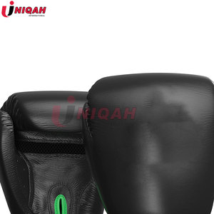 Gants de boxe professionnels en cuir avec logo personnalisé, antidérapants, sangle de poignet réglable, confortables pour le sparring et le kick, couleur et taille personnalisables, OEM - Product Image 5