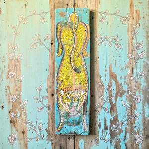 Vintage <b>Rustic</b> <b>Wooden</b> Tiger Panel Wall Art Vertical Design for Easy Hanging - Product Image 2