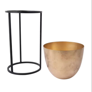 Jardinières en métal martelé Jardinières en métal surdimensionnées pour la décoration de balcon à l'extérieur Prix bon marché par AALIYAN IMPEX - Product Image 1