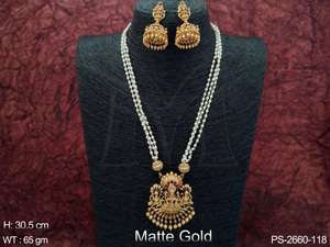 Conjunto de Colgantes de Diseño Elegante Chapados en Oro Mate de Temple Jewelry - Product Image 2