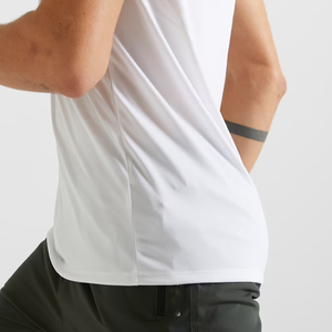 Vente en gros de débardeurs de haute qualité pour hommes, chemises athlétiques d'entraînement légères avec logo personnalisé, sans manches, tricotées dans la rue - Product Image 3