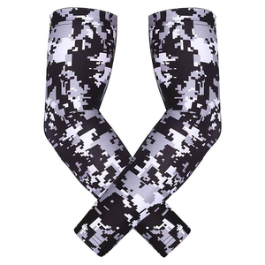 Manchons de bras de basketball premium, extensibles, à compression, pour joueurs - Product Image 1