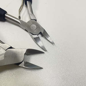 Pince à ongles à lame incurvée à grande ouverture machines-outils d'affûtage pour ongles épais coupe-cuticules pour ongles d'orteil du fournisseur d'ongles - Product Image 6