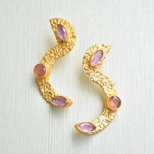 Fine fashion jewelry earrings Customisable handmade studs Gold plated unique earring studs Manufacturers of Designer jewellery
