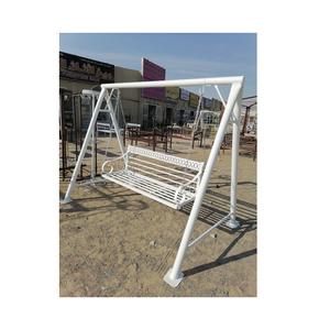 Durable Heavy Iron Swing With Extra Thick <b>Chains</b> Ensuring Stability <b>Safety</b> And Long Lasting Daily Performance Everyday - Product Image 3