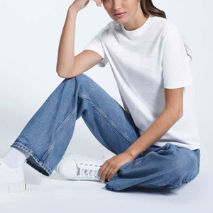 Camiseta de Mujer con Logotipo Personalizado, Mejor Precio, Color Personalizado, Hecha en Pakistán - Product Image 4