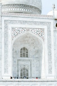 Mezquita Celestial Tallada a Mano en Mármol Blanco, Diseño Moderno para Interiores y Exteriores, Resistente a la Intemperie, Totalmente Personalizable, HAYAT INDUSTRIES - Product Image 3