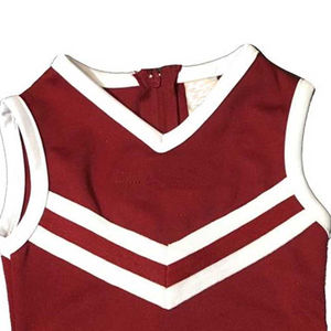 Conjunto Profesional de Dos Piezas para Animadoras: Top Corto y Falda con Logotipo Personalizado para Equipos y Academias - Product Image 4