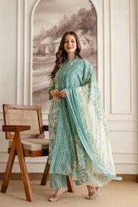 Ensemble haut et bas de soirée moderne de créateur exclusif, avec dupatta, en magnifique tissu de coton imprimé Jaipur, imprimé en relief, séchage rapide, pour tous les événements - Product Image 3