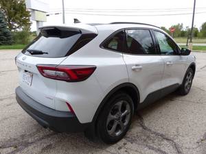 รถยนต์มือสอง Ford Escape ST-Line AWD ST-Line 4dr SUV ปี 2011 ถึง 2025 ขายส่ง - Product Image 5