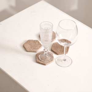 Posavasos de Mármol Travertino, Juego Hexagonal de 6 Posavasos para Mesa de Comedor, Regalo de Inauguración - Product Image 3