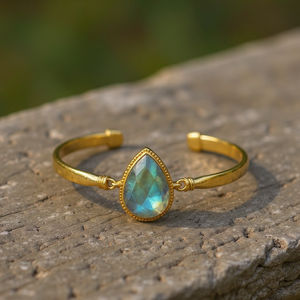 Elegant Gold-Plated Cuff <b>Bracelet</b> with Teardrop Rainbow <b>Moonstone</b> - Product Image 3