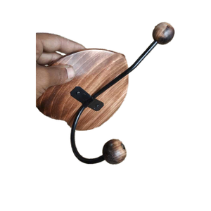 Support mural de rangement et d'exposition pour ballons de basket, gravé et poli, de haute qualité, pour décoration sportive - Product Image 3