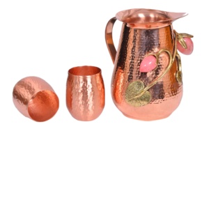 Pichet en cuivre unique le plus vendu avec gobelet 1OO % pichet de conception martelé en cuivre avec ensemble de deux gobelets - Product Image 1